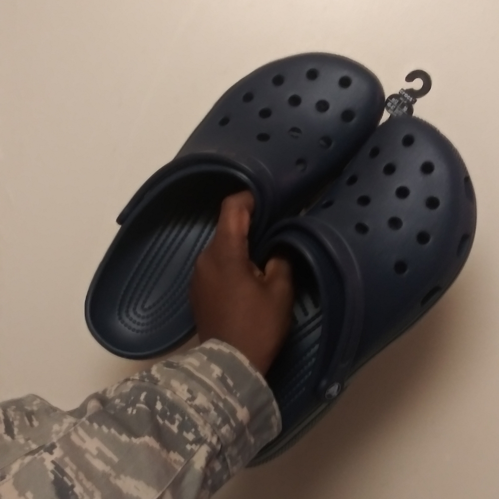 Bedazzled Crocs - Picture 4 of 4